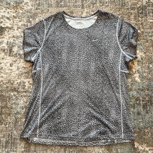 NIKE DRI-FIT T-Shirt